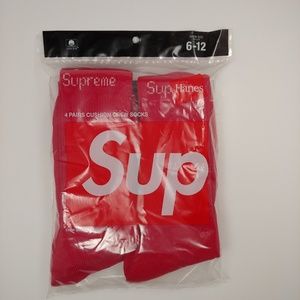 Supreme Socks